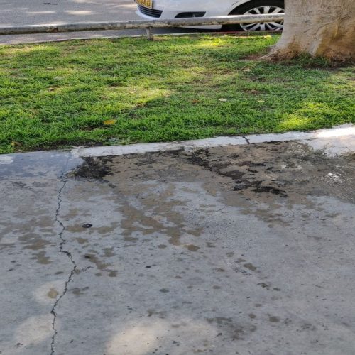 ניקוי משטחי בטון לפני
